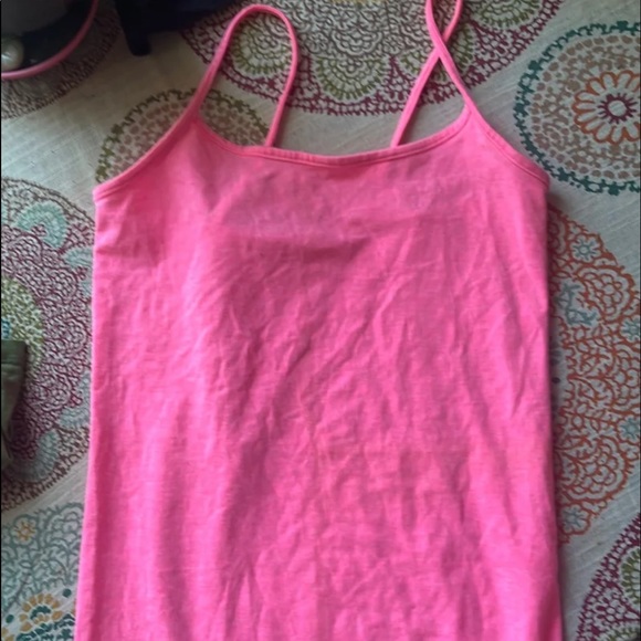 8 pcs Camisole Bundle - Picture 4 of 9